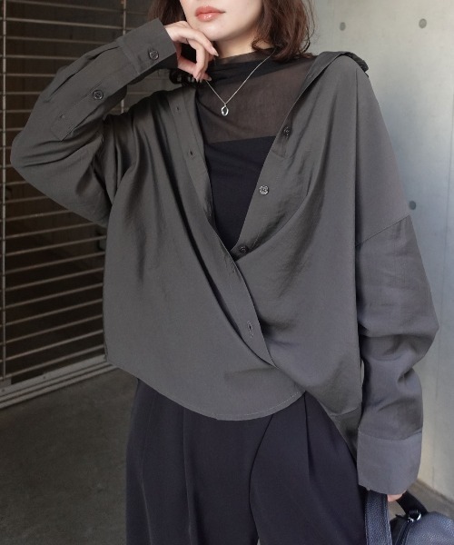 CORNERS(コーナーズ)の「ポプリン2wayカシュクールシャツ(シャツ/ブラウス・レディース・ブラック/チャコールグレー/ホワイト/ブラウン・M)」の18枚目の写真