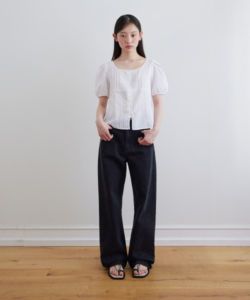 STEP AROUND(ステップアラウンド)の「Kintra straight washing denim_BLACK(デニムパンツ・レディース・その他・SMALL/MEDIUM)」の1枚目の写真