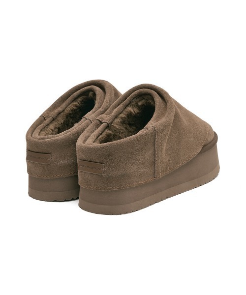 ROCKFISH WEATHERWEAR（ロックフィッシュウェザーウェア）の「MAXI FOLDED MULES（ブーツ・レディース・ブラウン/モカ・23.0cm/24.0cm/25.0cm）」の15枚目の写真