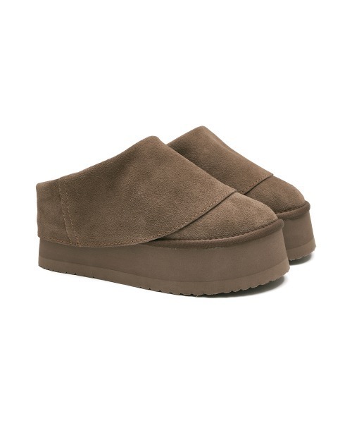 ROCKFISH WEATHERWEAR（ロックフィッシュウェザーウェア）の「MAXI FOLDED MULES（ブーツ・レディース・ブラウン/モカ・23.0cm/24.0cm/25.0cm）」の14枚目の写真