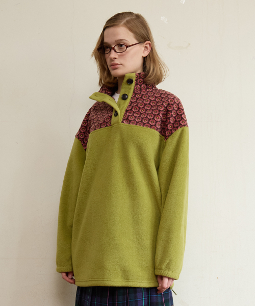 FUN FROM FUN（ファンフロムファン）の「Flower Child Fleece, Green（スウェット・レディース・その他・OS）」の2枚目の写真
