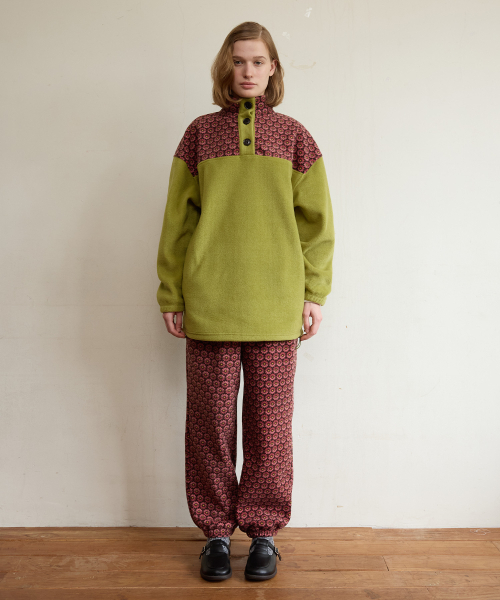 FUN FROM FUN（ファンフロムファン）の「Flower Child Fleece, Green（スウェット・レディース・その他・OS）」の7枚目の写真