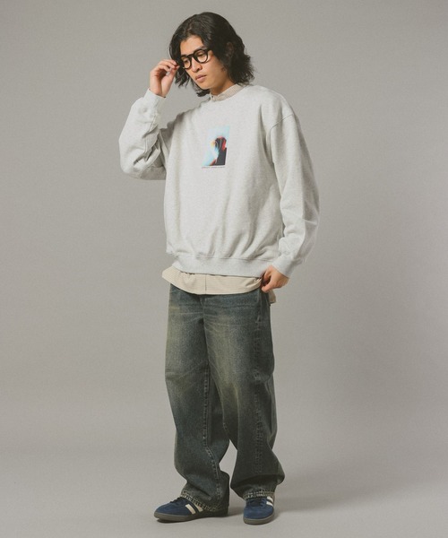 RAGEBLUE（レイジブルー）の「【ponchi】コラボイラストフォトスウェット（スウェット・メンズ・その他4/ブラック/ダークブラウン・LARGE/MEDIUM）」の4枚目の写真