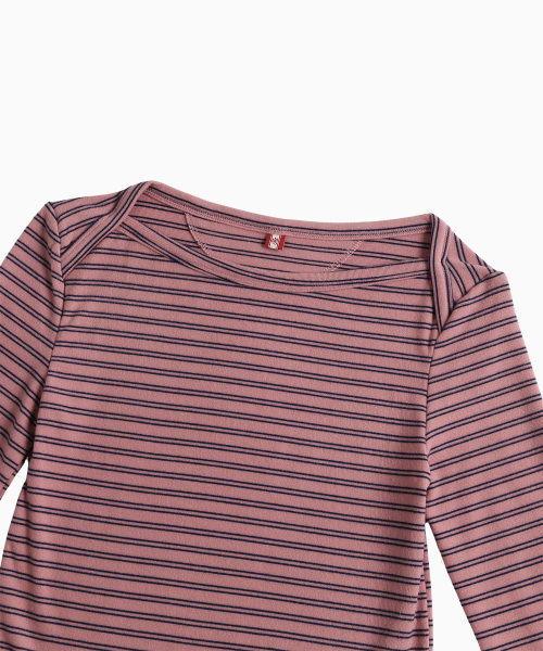 MENASOO（ミナス）の「Brushed Striped Boatneck Long T Shirt_Pink（Tシャツ/カットソー・レディース・PINK・F）」の14枚目の写真
