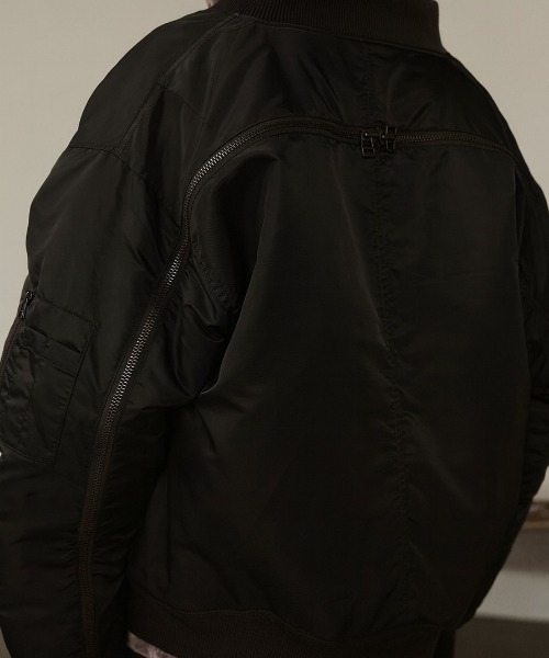 Forte（フォルテ）（フォルテ）の「Back Line Zip MA-1/バックラインジップエムエーワン（MA-1・メンズ・ブラック/カーキ・MEDIUM/LARGE）」の6枚目の写真