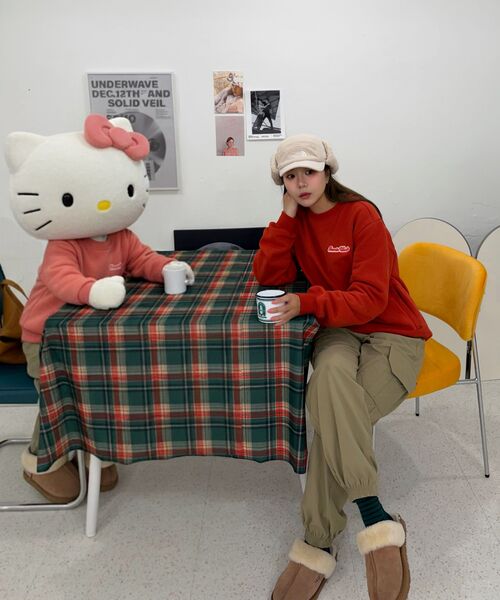 JAMIE WEST(ジェイミーウエスト)の「ブクルアプリケ裏起毛スウェット(オレンジ)(スウェット・レディース・その他・X-LARGE/LARGE/MEDIUM)」の5枚目の写真