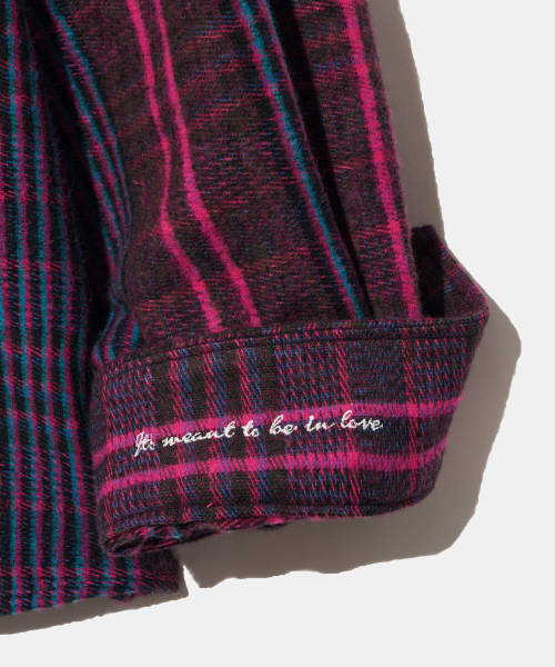 Diamond Layla(ダイアモンドレイラ)の「Lava Flow Fluff Cotton Check Shirt S162 Opera Pink(シャツ/ブラウス・レディース・その他・SMALL/MEDIUM/LARGE/X-LARGE)」の7枚目の写真
