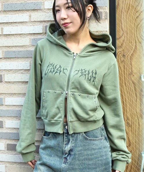 ANAP(アナップ)の「スタッズ デザイン ダブルジップ ピグメント コンパクト パーカー(パーカー・レディース・ブラウン/カーキ/ダークアッシュ・F)」の20枚目の写真