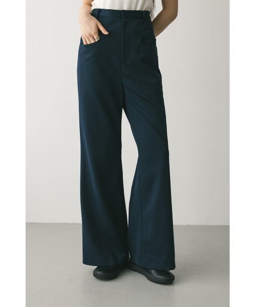 STYLEMIXER(スタイルミキサー)の「ジャージーセミフレアパンツ(スラックス・レディース・ネイビー/アイボリー/カーキ・SMALL/MEDIUM)」の3枚目の写真