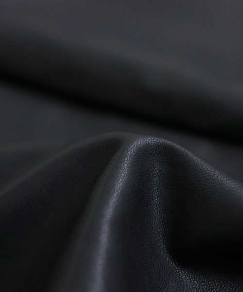 antiqua(アンティカ)の「フェイクレザー スカート(スカート・レディース・ブラック・ONESIZE)」の5枚目の写真