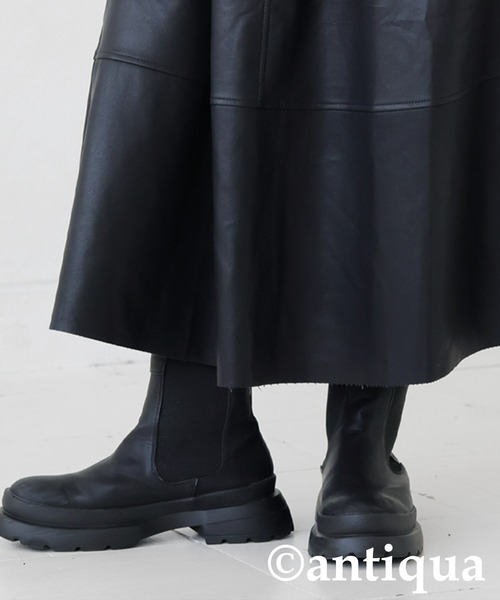 antiqua(アンティカ)の「フェイクレザー スカート(スカート・レディース・ブラック・ONESIZE)」の7枚目の写真