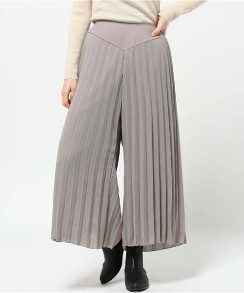 Omekashi（オメカシ）の「【Omekashi】シフォンプリーツパンツ（その他パンツ・レディース・オフホワイト/ブラック/グレー・ﾌﾘ-）」の3枚目の写真