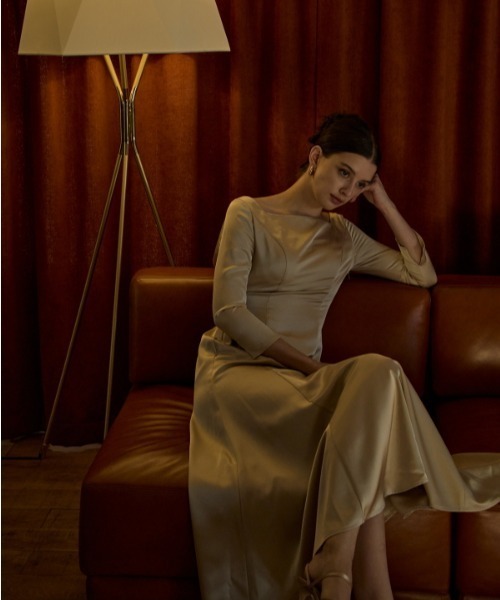 ERADIE（エラディエ）の「Satin Drape-Back Dress  サテンバックドレープドレス（ワンピース・レディース・ブラック/シャンパン・FREE）」の22枚目の写真