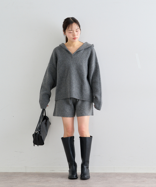 U by SPICK&SPAN(ユーバイスピックアンドスパン)の「オーバーニットフーディー(ニット/セーター・レディース・ネイビー/チャコールグレー・FREE)」の5枚目の写真