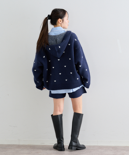 U by SPICK&SPAN(ユーバイスピックアンドスパン)の「オーバーニットフーディー(ニット/セーター・レディース・ネイビー/チャコールグレー・FREE)」の16枚目の写真