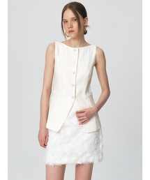 KUME（クメ）の「Linen Boat-neck Vest, Ivory（ベスト）」