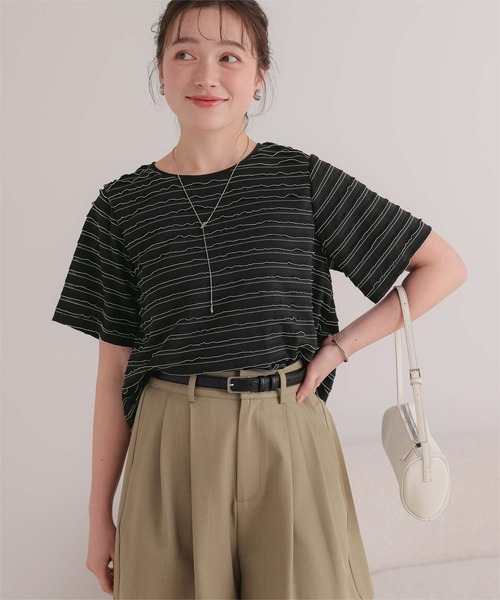 titivate(ティティベイト)の「ハーフスリーブフリルトップス(Tシャツ/カットソー・レディース・ブラウン/オフホワイト/ブラック・FREE)」の2枚目の写真