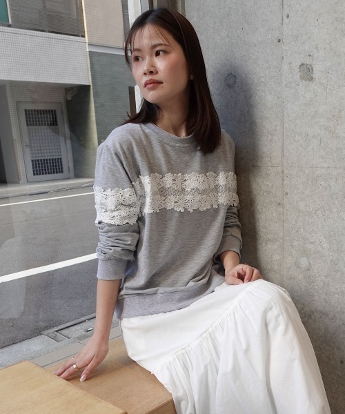 CORNERS（コーナーズ）の「レース切り替えスウェットトップス（スウェット・レディース・グレー/ブラック・M）」の5枚目の写真
