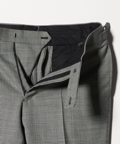 UNITED ARROWS（ユナイテッドアローズ）の「ハウンドトゥース  サイドアジャスター １プリーツ スラックス（スラックス・メンズ・ブラック・48/46/50）」の12枚目の写真