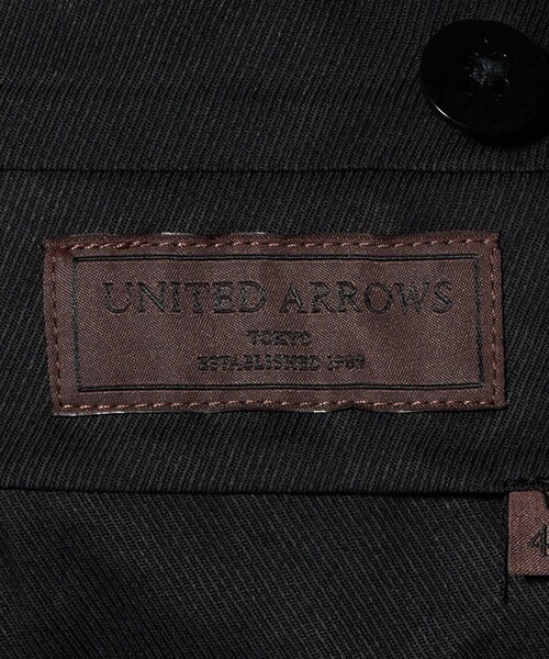UNITED ARROWS（ユナイテッドアローズ）の「ハウンドトゥース  サイドアジャスター １プリーツ スラックス（スラックス・メンズ・ブラック・48/46/50）」の15枚目の写真
