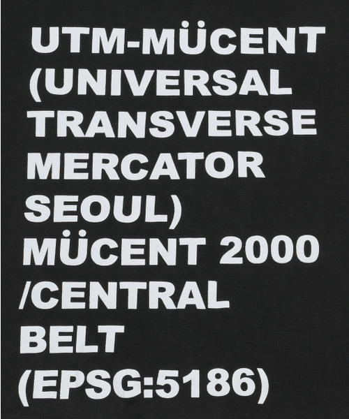 MUCENT（ムセント）の「レト37レタリングUネックロングスリーブTシャツ（2カラー）（Tシャツ/カットソー・レディース・ホワイト/ブラック・FREE）」の3枚目の写真