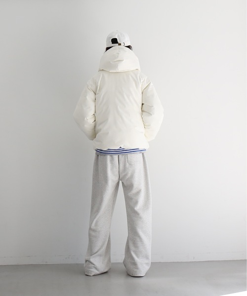 KAIKO(カイコー)の「KAIKO Cloud 外(ダウンジャケット/コート・メンズ・ホワイト/ブラック・1/2)」の7枚目の写真