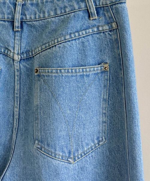 Bie（ビエ）の「ヴィンテージワイドデニムパンツ（デニムパンツ・レディース・ブルー・M/L/S）」の15枚目の写真