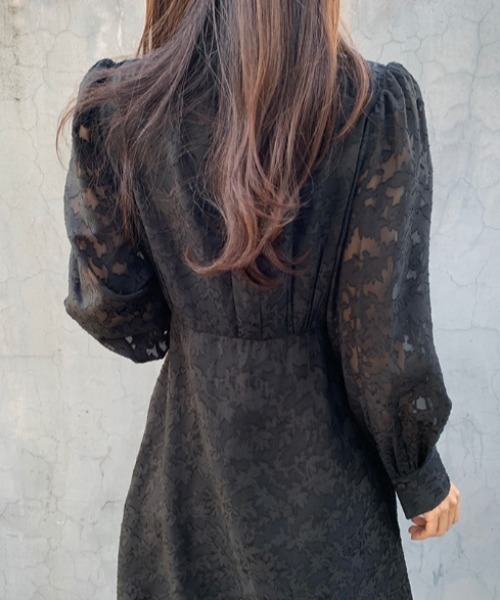 FREE STYLISTS(フリー スタイリスト)の「YUGA_YGMC All-lace embroidered dress(ドレス・レディース・ブラック/ホワイト・FREE)」の10枚目の写真