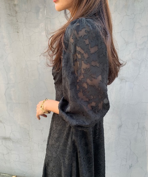 FREE STYLISTS(フリー スタイリスト)の「YUGA_YGMC All-lace embroidered dress(ドレス・レディース・ブラック/ホワイト・FREE)」の8枚目の写真