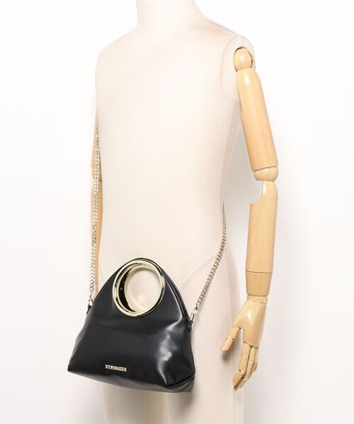 STEVE MADDEN(スティーブマデン)の「フープハンドルバッグ/S.MADDEN BFIORAーXS(ハンドバッグ・レディース・ナチュラル/ブラック・F)」の4枚目の写真