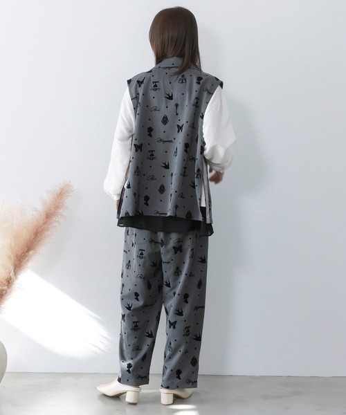 iS ScoLar（イズスカラー）の「561209：アンティーク調フロッキープリントパンツ（デニムパンツ・レディース・ベージュ/チャコールグレー・M）」の6枚目の写真
