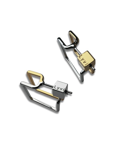 Lyvi(ライビィ)の「バイカラー / Framed Square Piercing-Contrast Edition / 金属アレルギー対応(ピアス(両耳用)・レディース・ゴールド系その他・FREE)」の5枚目の写真