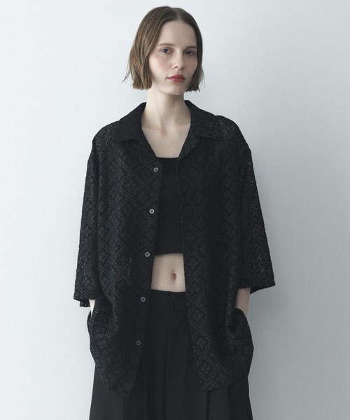 remer（リメール）の「フラワージャガードオーバーサイズシャツ / Flower Jacquard Oversize Shirt（シャツ/ブラウス・メンズ・ホワイト/ブラック/グレー・X-SMALL/LARGE/MEDIUM/SMALL）」の2枚目の写真