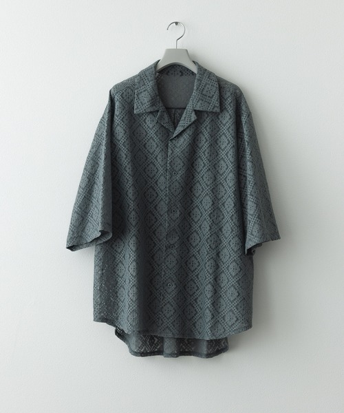 remer（リメール）の「フラワージャガードオーバーサイズシャツ / Flower Jacquard Oversize Shirt（シャツ/ブラウス・メンズ・ホワイト/ブラック/グレー・X-SMALL/LARGE/MEDIUM/SMALL）」の5枚目の写真
