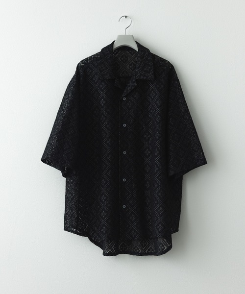 remer（リメール）の「フラワージャガードオーバーサイズシャツ / Flower Jacquard Oversize Shirt（シャツ/ブラウス・メンズ・ホワイト/ブラック/グレー・X-SMALL/LARGE/MEDIUM/SMALL）」の6枚目の写真