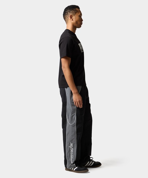 HUF(ハフ)の「FOSSIL FUEL TEE(Tシャツ/カットソー・メンズ・ブラック/グリーン系その他・S/M/L/XL/XXL)」の8枚目の写真