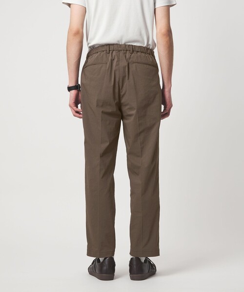 green label relaxing(グリーンレーベルリラクシング)の「WONDER CLOTH ワイドユーティリティ― パンツ W2 -ストレッチ・接触冷感・吸水速乾-(その他パンツ・メンズ・ダークグレー/モカ/ブラック・XL/L/M/S)」の13枚目の写真