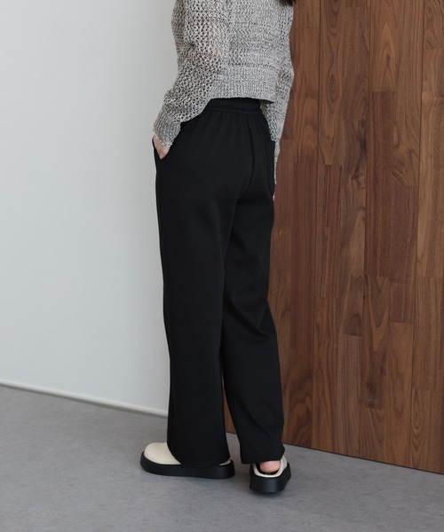 J by blue(ジェイバイブルー)の「タックスウェットパンツ(スウェットパンツ・レディース・グレー/ブラック・MEDIUM)」の16枚目の写真