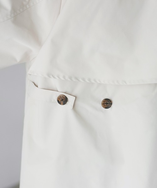 Riberry（リベリー）の「ミドル丈Aライントレンチコート（トレンチコート・レディース・アイボリー/ブラック/ベージュ・MEDIUM）」の6枚目の写真