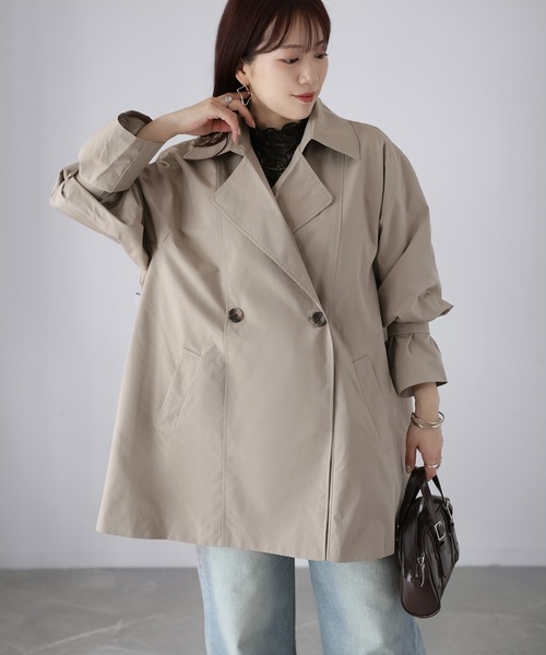 Riberry（リベリー）の「ミドル丈Aライントレンチコート（トレンチコート・レディース・アイボリー/ブラック/ベージュ・MEDIUM）」の14枚目の写真