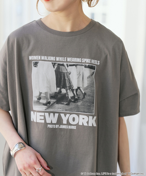 Spick & Span（スピックアンドスパン）の「GOOD ROCK SPEED / グッドロックスピード LPC 別注フォトドルマンTシャツ 2（Tシャツ/カットソー・レディース・ホワイト/ブラック系その他/ベージュ・FREE）」の12枚目の写真