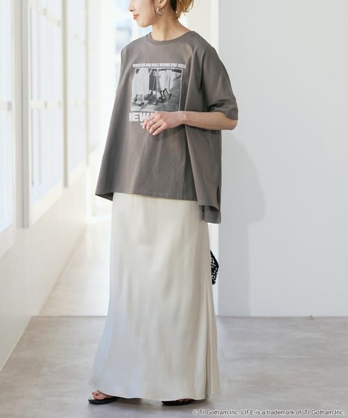 Spick & Span（スピックアンドスパン）の「GOOD ROCK SPEED / グッドロックスピード LPC 別注フォトドルマンTシャツ 2（Tシャツ/カットソー・レディース・ホワイト/ブラック系その他/ベージュ・FREE）」の13枚目の写真