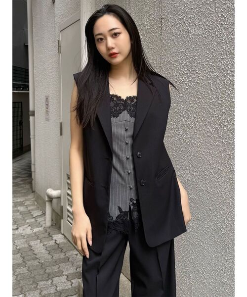 MURUA(ムルーア)の「【接触冷感】サイドオープントテーラードジレベスト【セットアップ着用可】 夏服(ベスト・レディース・ベージュ/ブルー/グレー/ブラック・FREE)」の20枚目の写真
