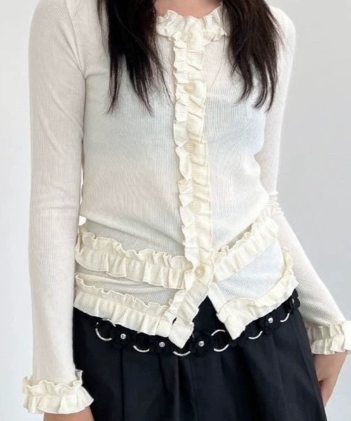 Vipoa(ヴィポア)の「frill cardigan tops(カーディガン/ボレロ・レディース・ブラック/アイボリー・FREE)」の4枚目の写真