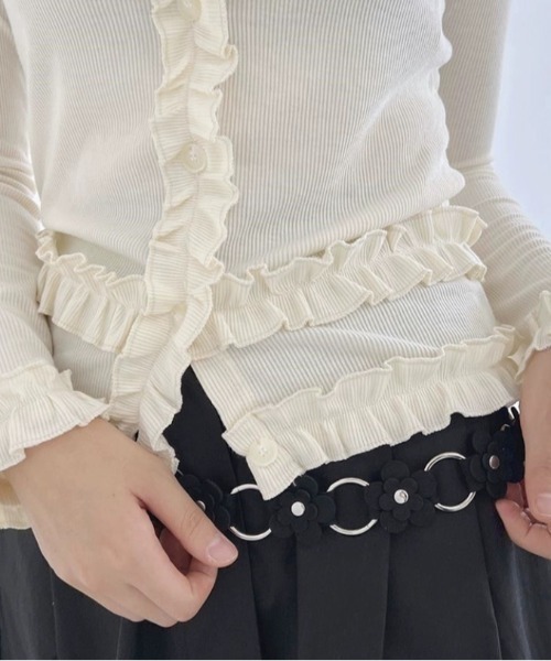 Vipoa(ヴィポア)の「frill cardigan tops(カーディガン/ボレロ・レディース・ブラック/アイボリー・FREE)」の7枚目の写真