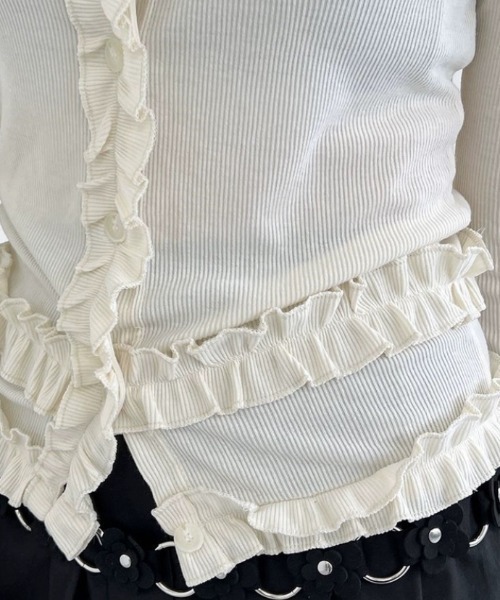 Vipoa(ヴィポア)の「frill cardigan tops(カーディガン/ボレロ・レディース・ブラック/アイボリー・FREE)」の8枚目の写真