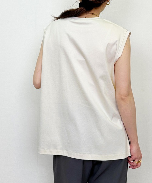 Lo-Fi(ローファイ)の「【WEB限定】ロゴ入り接触冷感フレンチスリーブプルオーバー(Tシャツ/カットソー・レディース・オフホワイト/ダークグレー/サンドベージュ・M)」の17枚目の写真