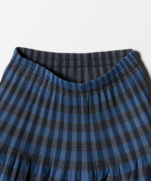 A DAY IN THE LIFE UNITED ARROWS(アデイインザライフユナイテッドアローズ)の「チェック×ストライプ リバーシブルスカート <A DAY IN THE LIFE>(スカート・レディース・ネイビー/ブラック・FREE)」の19枚目の写真