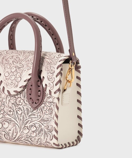 CARVING TRIBES(カービングトライブス)の「MiniRSHandbag-ls(ハンドバッグ・レディース・ピンク系その他・FREE)」の9枚目の写真