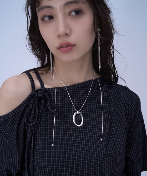 HARE(ハレ)の「ビッグパーツロングネックレス(HARE)(ネックレス・レディース・ゴールド/シルバー・FREE)」の4枚目の写真